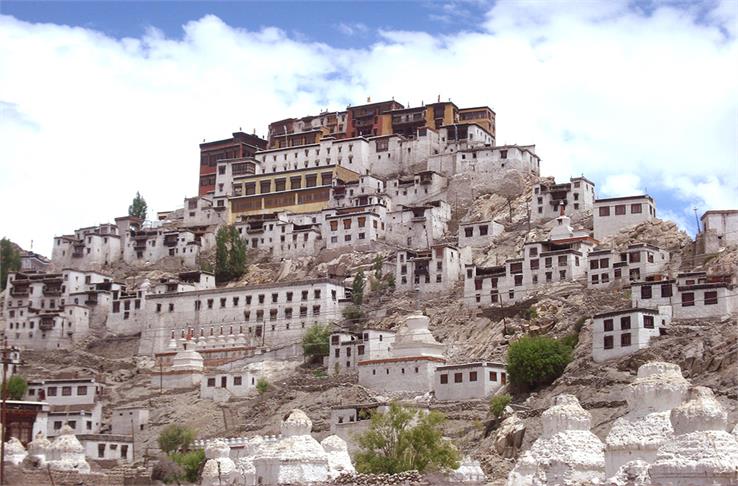 leh palace ladakh