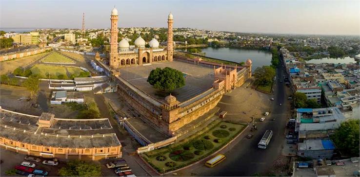 taj-ul-masjid bhopal