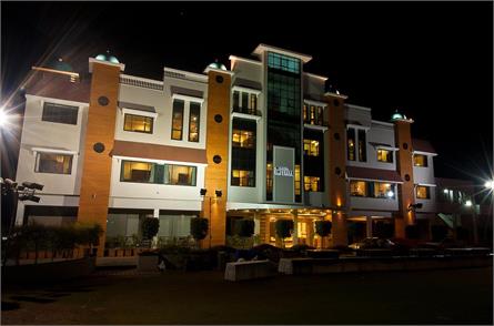 hotels in Ujjain near Mahakaleshwar temple
